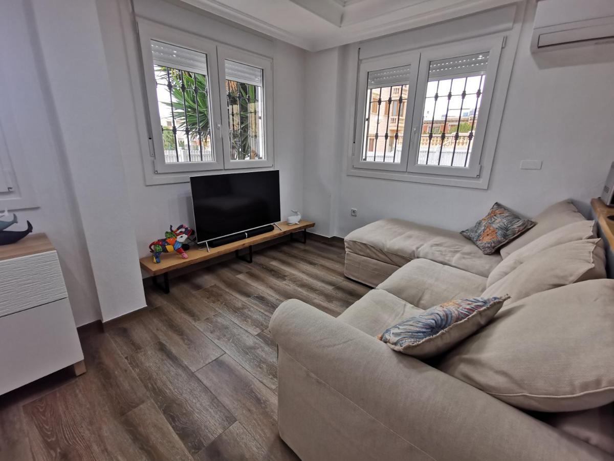 Spacious Villa With Private Pool And Beach Views El Moncayo Esterno foto