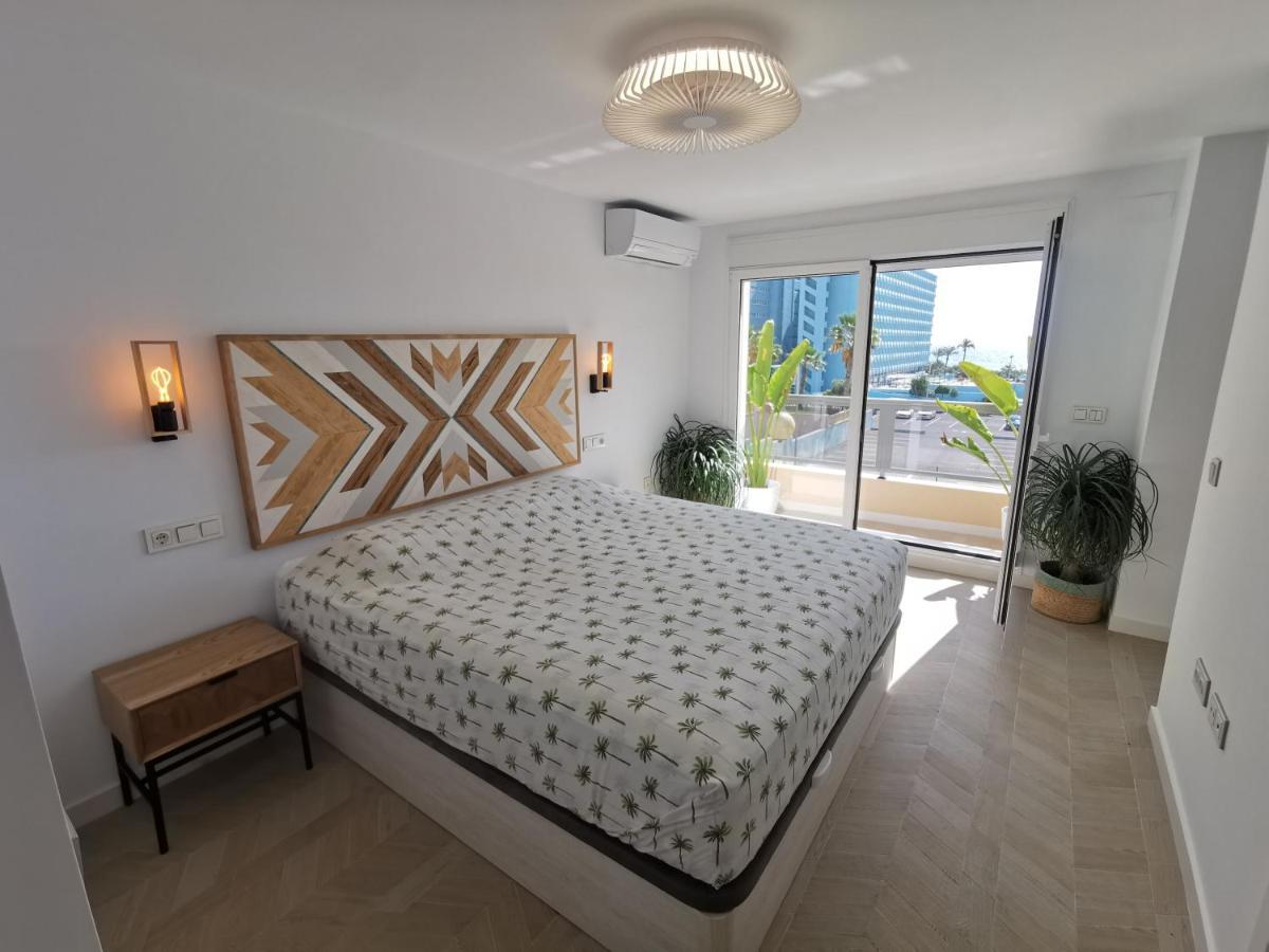 Spacious Villa With Private Pool And Beach Views El Moncayo Esterno foto
